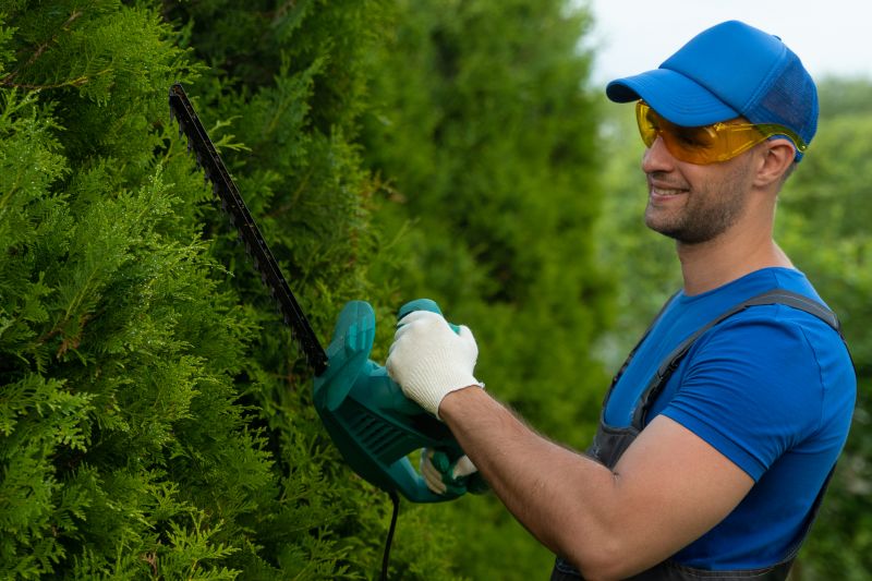 Cost of Hedge Trimming — Cost of Hedge Trimming